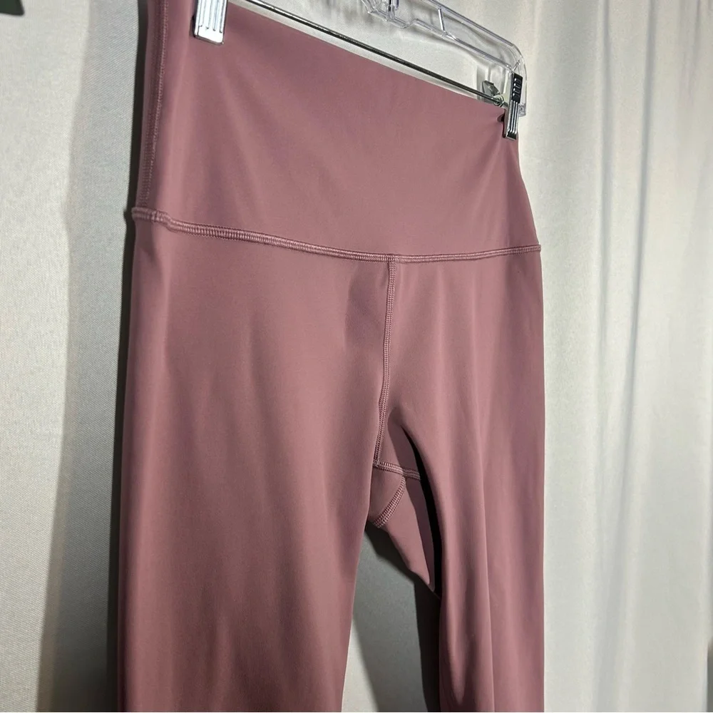Lululemon | Wunder Under Hi-Rise 1/2 Tight 17” Figue Leggings Women’s Size 10